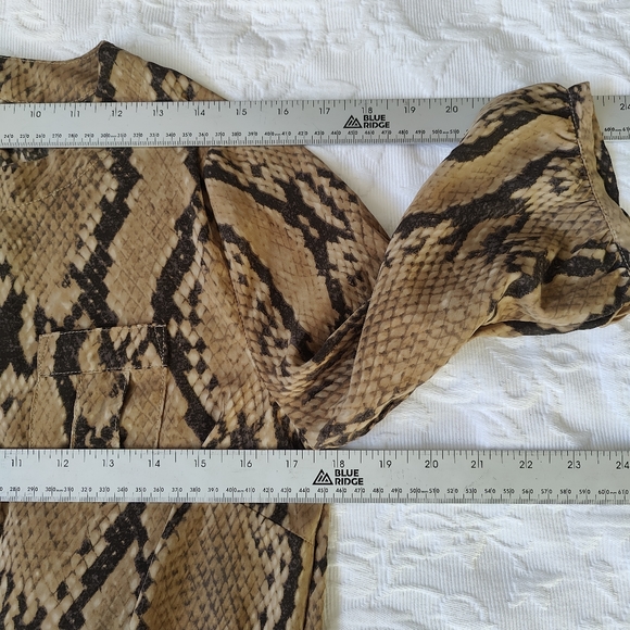 Reynah Snake Print Tunic dress Tie waist. Small. - Picture 7 of 9